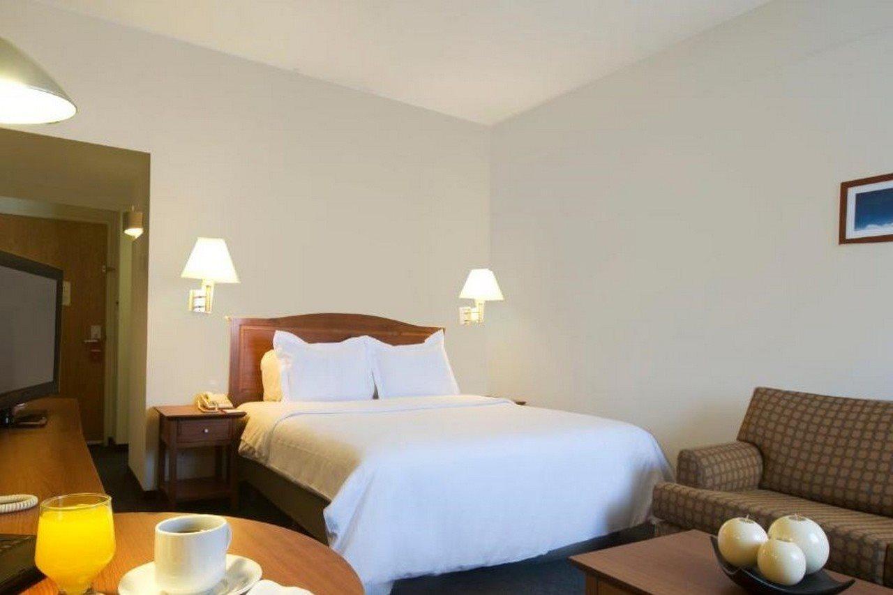 Fiesta Inn Express San Luis Potosi Oriente Bagian luar foto